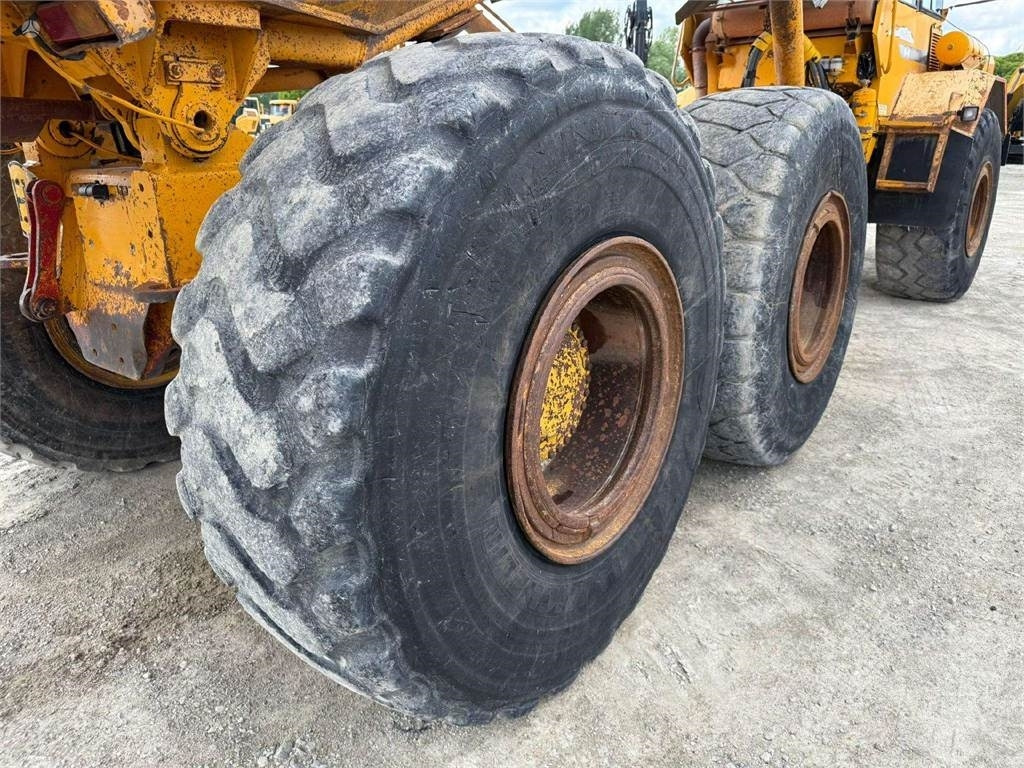 Csuklós dömper Volvo A25C, Nr. 5: 24 kép.