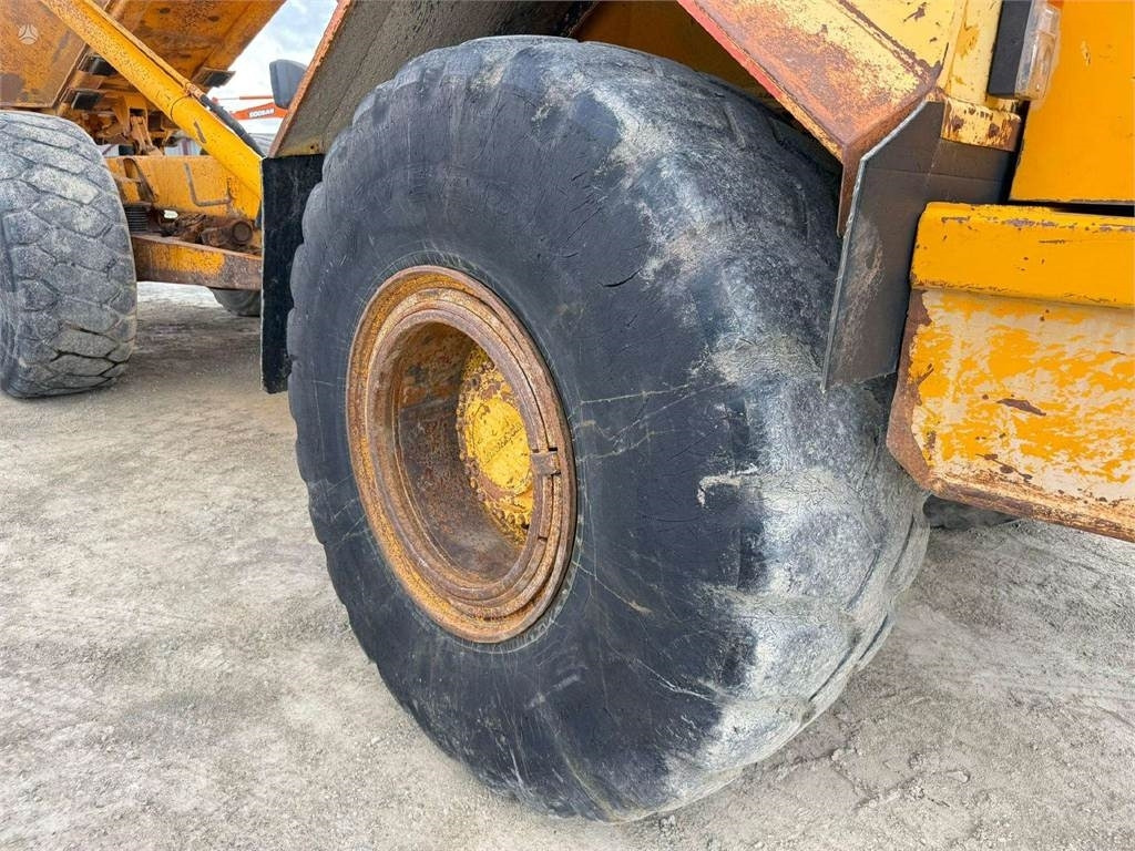 Csuklós dömper Volvo A25C, Nr. 5: 23 kép.