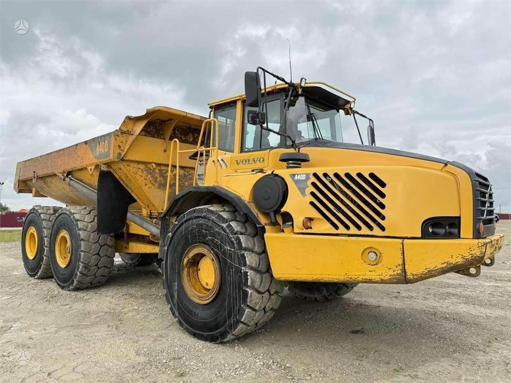 Volvo A40D, SCANDINAVIAN - Csuklós dömper: 4 kép. Volvo A40D, SCANDINAVIAN - Csuklós dömper: 4 kép.