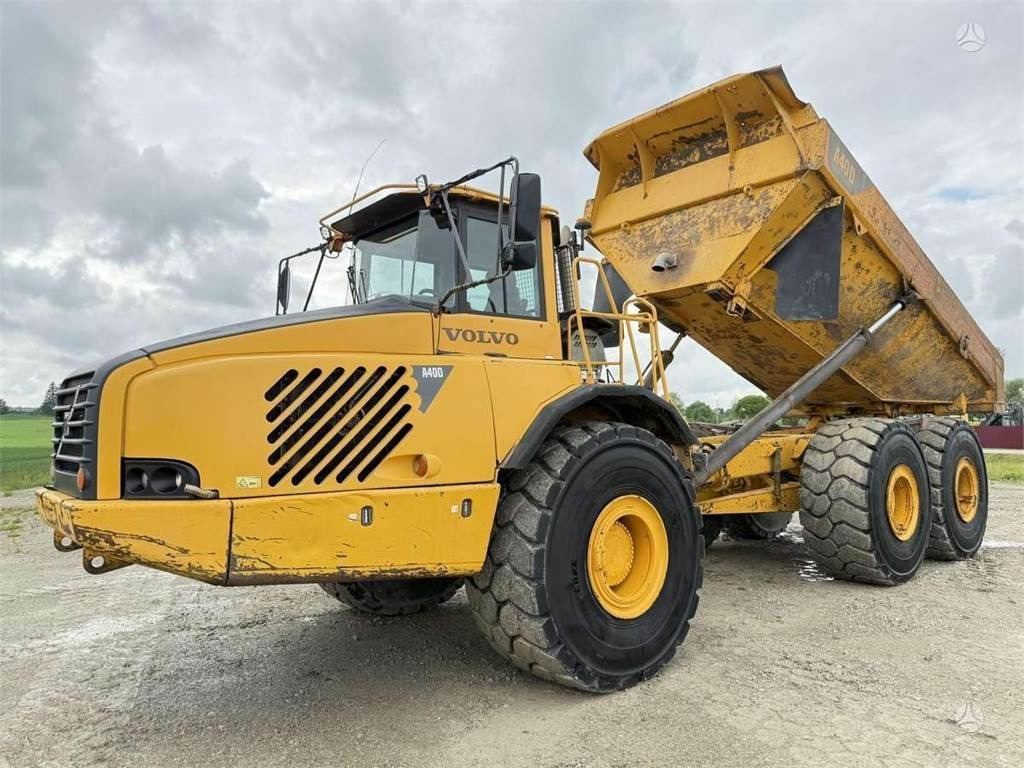 Volvo A40D, SCANDINAVIAN - Csuklós dömper: 1 kép. Volvo A40D, SCANDINAVIAN - Csuklós dömper: 1 kép.