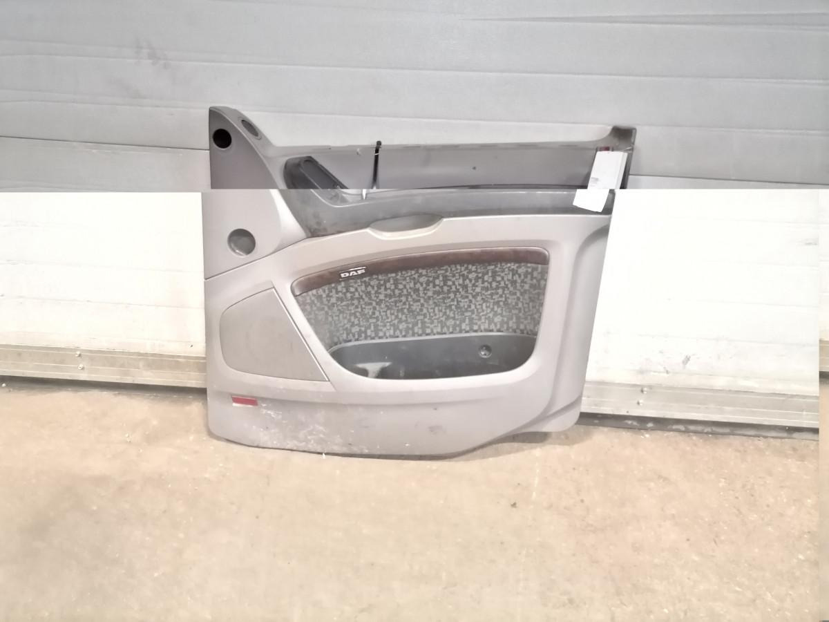 DAF Door trim panel 1665970 - Ajtó és alkatrészek - Teherautó: 2 kép. DAF Door trim panel 1665970 - Ajtó és alkatrészek - Teherautó: 2 kép.