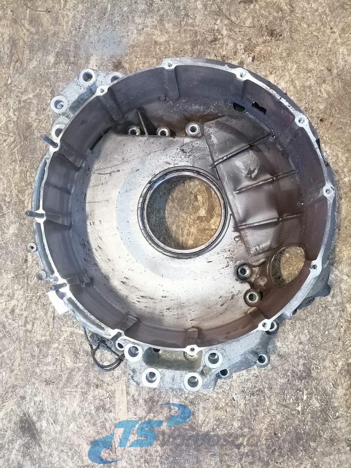 DAF Flywheel housing 1695375 - Lendkerék - Teherautó: 4 kép. DAF Flywheel housing 1695375 - Lendkerék - Teherautó: 4 kép.