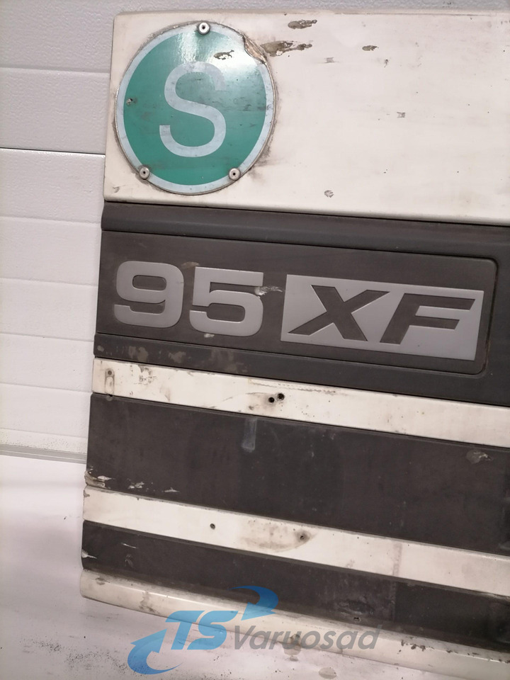 DAF Grille panel 1234 - Rács - Teherautó: 2 kép. DAF Grille panel 1234 - Rács - Teherautó: 2 kép.