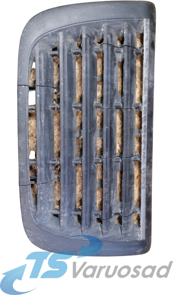 DAF Grille panel 1635802 - Rács - Teherautó: 1 kép. DAF Grille panel 1635802 - Rács - Teherautó: 1 kép.