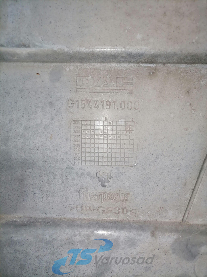 DAF Grille panel 1644191 - Rács - Teherautó: 4 kép. DAF Grille panel 1644191 - Rács - Teherautó: 4 kép.