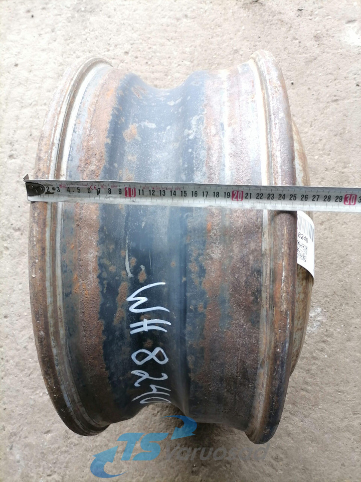 DAF Velg 22.5x8.25 225x825 - Gumiabroncsok és felnik - Teherautó: 4 kép. DAF Velg 22.5x8.25 225x825 - Gumiabroncsok és felnik - Teherautó: 4 kép.