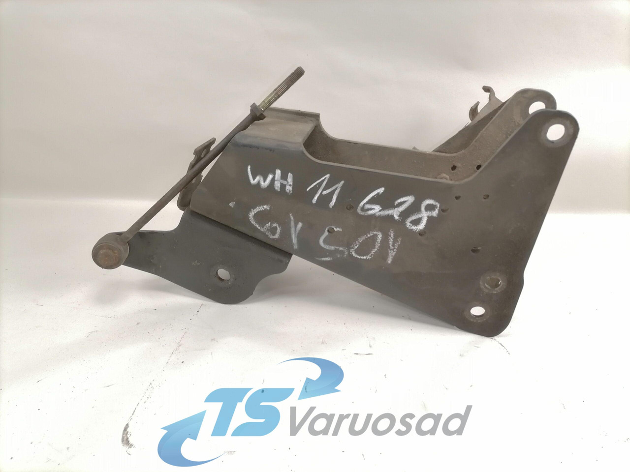 MAN Cab suspension carrier 81417200145 - Fülke felfüggesztés - Teherautó: 3 kép. MAN Cab suspension carrier 81417200145 - Fülke felfüggesztés - Teherautó: 3 kép.