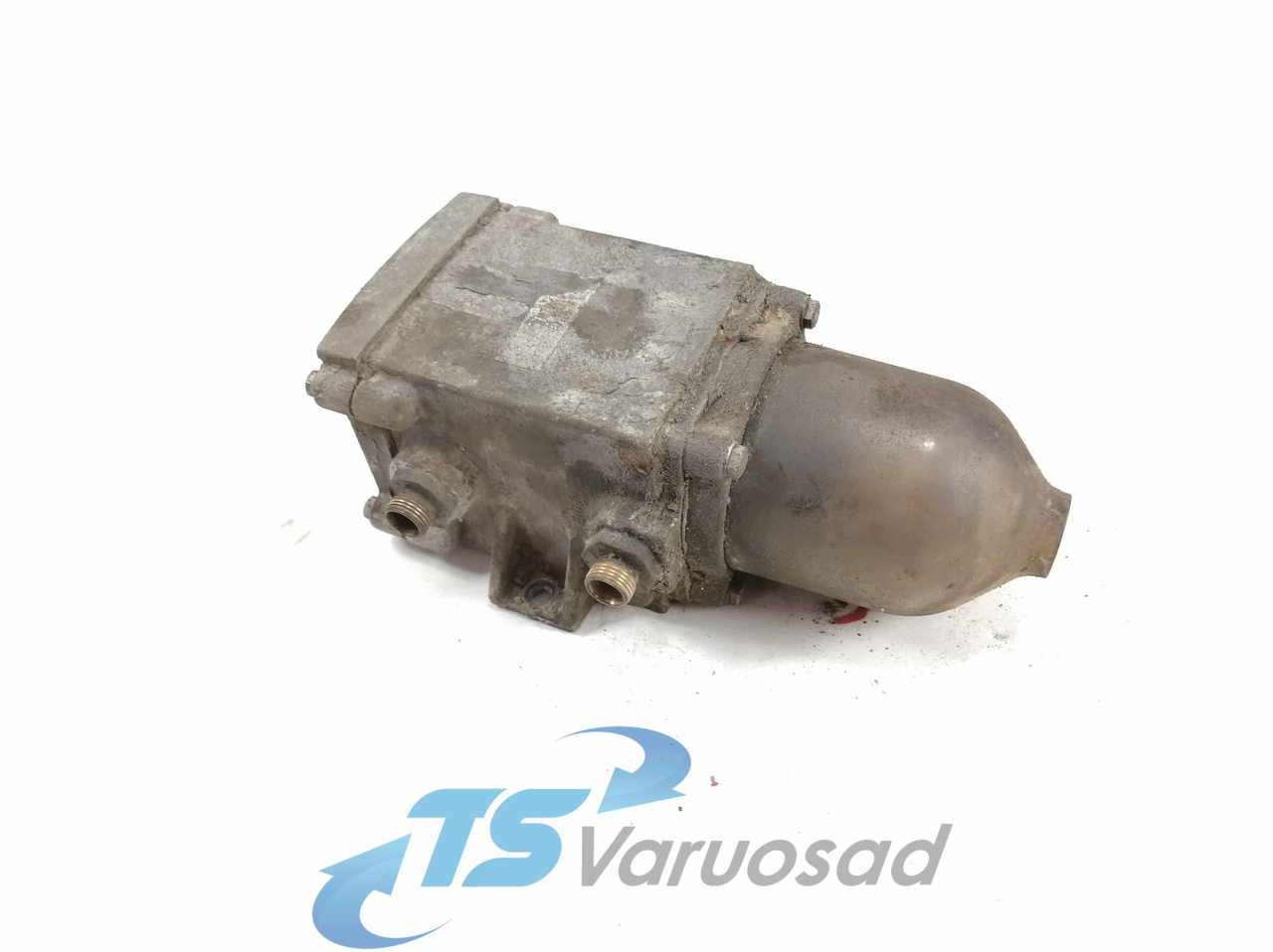 MAN Fuel separator 81125016083 - Üzemanyagszűrő - Teherautó: 1 kép. MAN Fuel separator 81125016083 - Üzemanyagszűrő - Teherautó: 1 kép.
