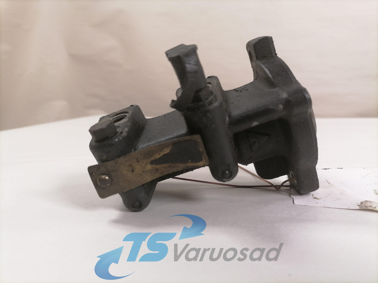 MAN Gear control 81326556182 - Sebességváltó és alkatrészek - Teherautó: 1 kép. MAN Gear control 81326556182 - Sebességváltó és alkatrészek - Teherautó: 1 kép.