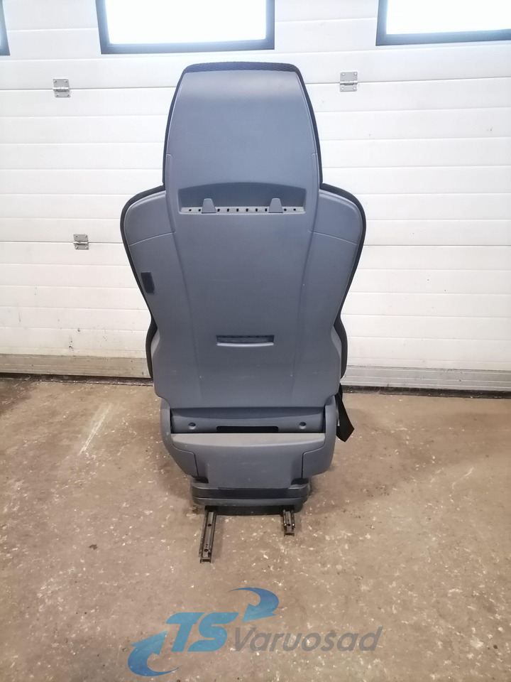 MAN Passenger seat 81623076326 - Ülés - Teherautó: 3 kép. MAN Passenger seat 81623076326 - Ülés - Teherautó: 3 kép.