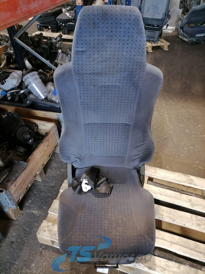 MAN Passenger seat - Ülés - Teherautó: 1 kép. MAN Passenger seat - Ülés - Teherautó: 1 kép.