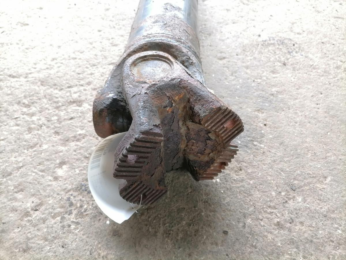 MAN Propeller shaft 81393026132 - Kardántengely - Teherautó: 3 kép. MAN Propeller shaft 81393026132 - Kardántengely - Teherautó: 3 kép.