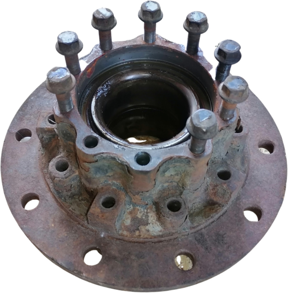 MAN Rear axel hub 81357010155 - Univerzális alkatrész - Teherautó: 1 kép. MAN Rear axel hub 81357010155 - Univerzális alkatrész - Teherautó: 1 kép.