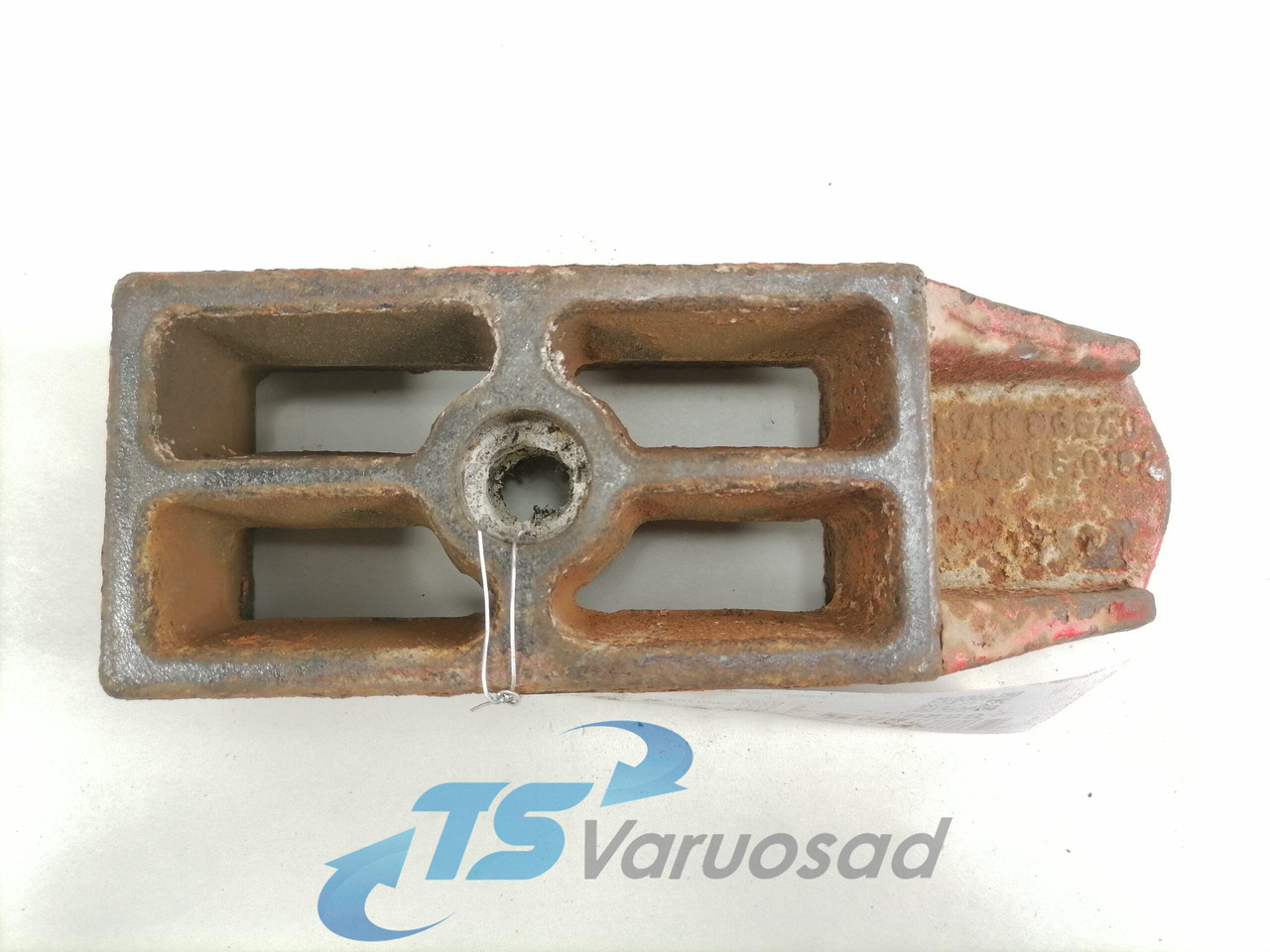 MAN Spring seat 81413360184 - Felfüggesztés - Teherautó: 2 kép. MAN Spring seat 81413360184 - Felfüggesztés - Teherautó: 2 kép.