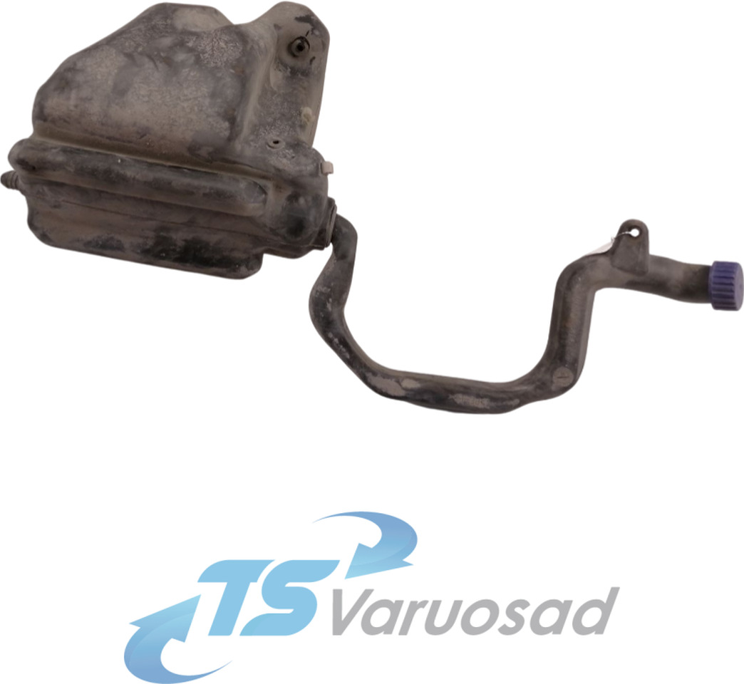 MAN Windscreen washer fluid tank 81264810066 - Ablaktörlő - Teherautó: 1 kép. MAN Windscreen washer fluid tank 81264810066 - Ablaktörlő - Teherautó: 1 kép.