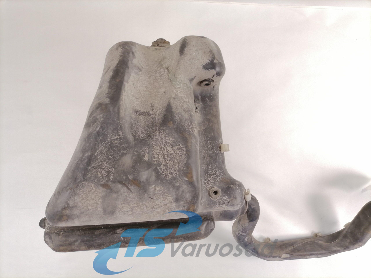 MAN Windscreen washer fluid tank 81264810066 - Ablaktörlő - Teherautó: 4 kép. MAN Windscreen washer fluid tank 81264810066 - Ablaktörlő - Teherautó: 4 kép.