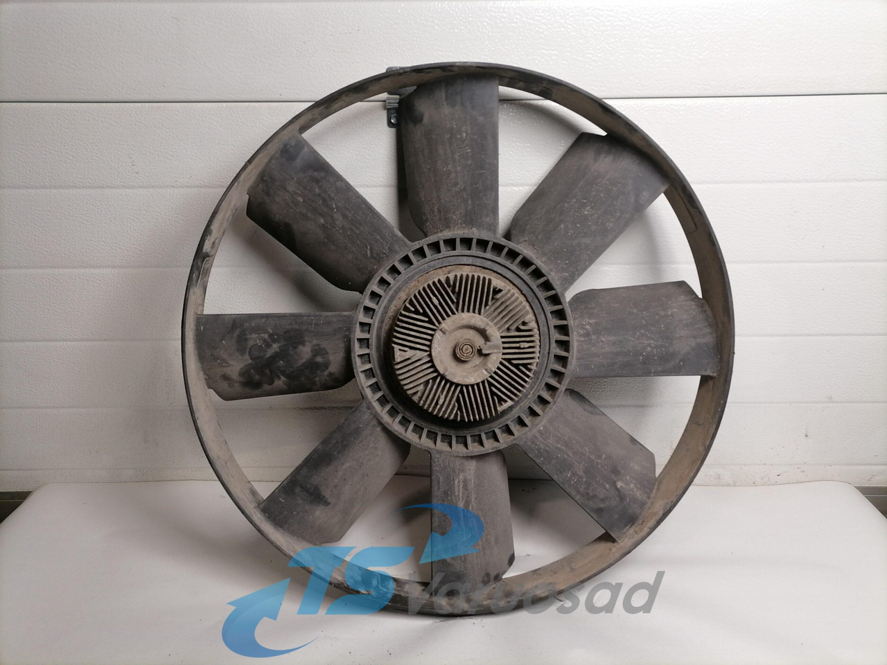 MB Cooling fan 9042050406 - Ventilátor - Teherautó: 1 kép. MB Cooling fan 9042050406 - Ventilátor - Teherautó: 1 kép.