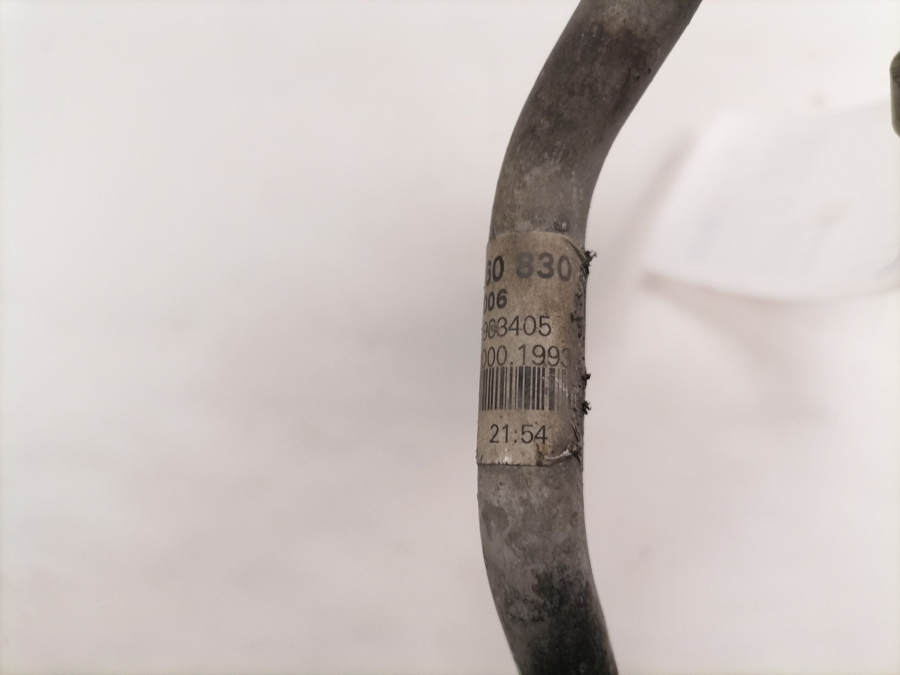 Mercedes-Benz A/C pipe A9608308817 - Fűtés/ Szellőzés gep - Teherautó: 5 kép. Mercedes-Benz A/C pipe A9608308817 - Fűtés/ Szellőzés gep - Teherautó: 5 kép.