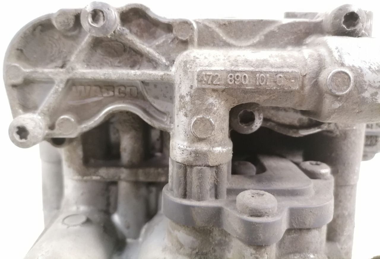Mercedes-Benz Air suspension control valve, ECAS A0013271225 - Fékszelep - Teherautó: 3 kép. Mercedes-Benz Air suspension control valve, ECAS A0013271225 - Fékszelep - Teherautó: 3 kép.