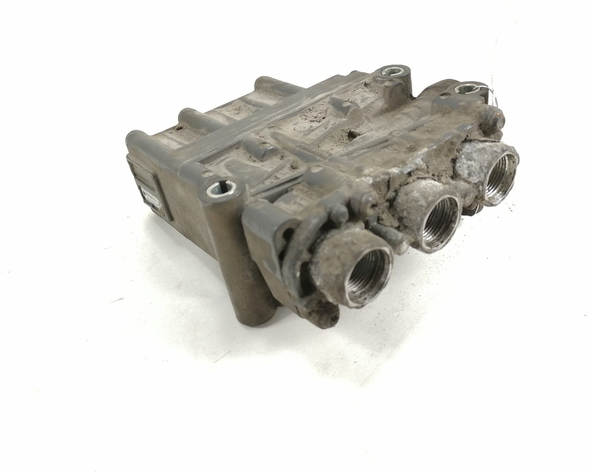 Mercedes-Benz Air suspension control valve, ECAS A0013271325 - Fékszelep - Teherautó: 1 kép. Mercedes-Benz Air suspension control valve, ECAS A0013271325 - Fékszelep - Teherautó: 1 kép.