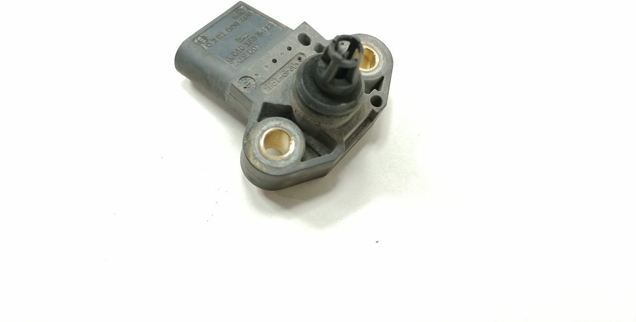 Mercedes-Benz Andur, turbo rõhk A0101535428 - Érzékelő - Teherautó: 1 kép. Mercedes-Benz Andur, turbo rõhk A0101535428 - Érzékelő - Teherautó: 1 kép.