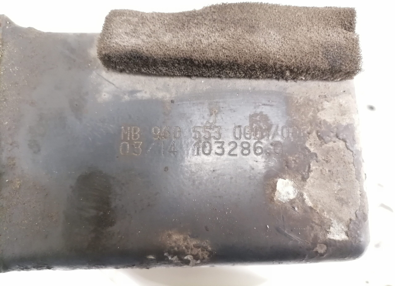 Mercedes-Benz Cab tilting pump A9605530001 - Fülke felfüggesztés - Teherautó: 5 kép. Mercedes-Benz Cab tilting pump A9605530001 - Fülke felfüggesztés - Teherautó: 5 kép.