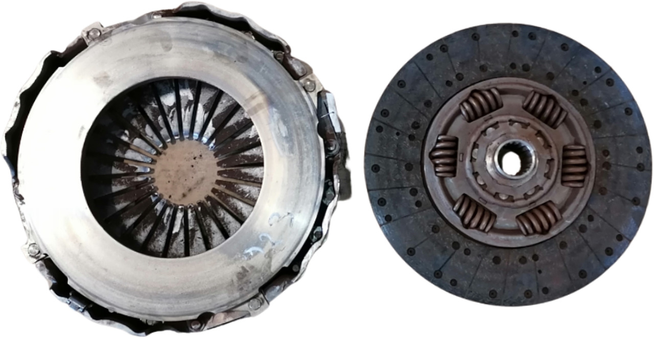 Mercedes-Benz Clutch A0102508804 - Kuplung és alkatrészek - Teherautó: 1 kép. Mercedes-Benz Clutch A0102508804 - Kuplung és alkatrészek - Teherautó: 1 kép.