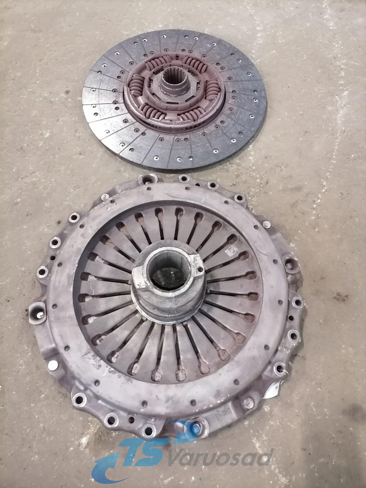 Mercedes-Benz Clutch A0242502501 - Kuplung és alkatrészek - Teherautó: 4 kép. Mercedes-Benz Clutch A0242502501 - Kuplung és alkatrészek - Teherautó: 4 kép.