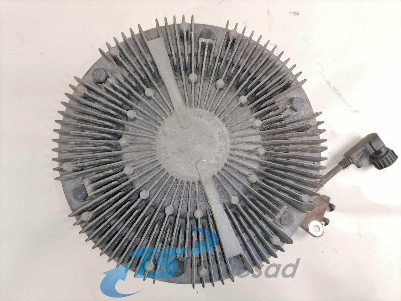 Mercedes-Benz Cooling fan A5412001322 - Ventilátor - Teherautó: 4 kép. Mercedes-Benz Cooling fan A5412001322 - Ventilátor - Teherautó: 4 kép.