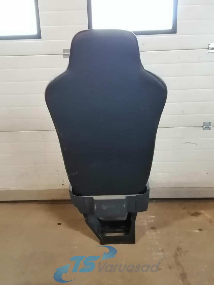 Mercedes-Benz Kaasreisija iste A9439100601 - Ülés - Teherautó: 4 kép. Mercedes-Benz Kaasreisija iste A9439100601 - Ülés - Teherautó: 4 kép.