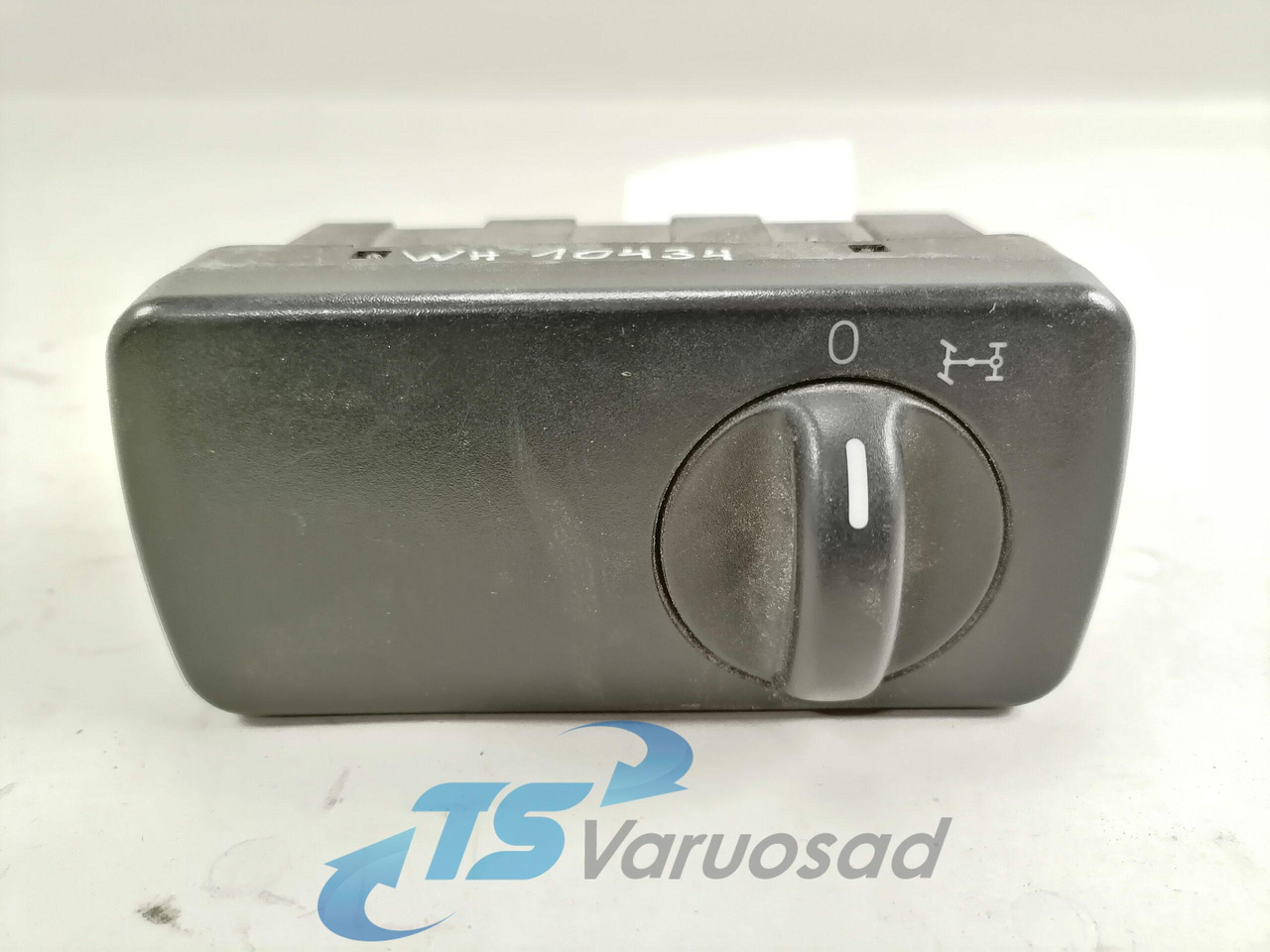 Mercedes-Benz Lüliti, differentsiaalilukk A9435450304 - Fülke - Teherautó: 2 kép. Mercedes-Benz Lüliti, differentsiaalilukk A9435450304 - Fülke - Teherautó: 2 kép.