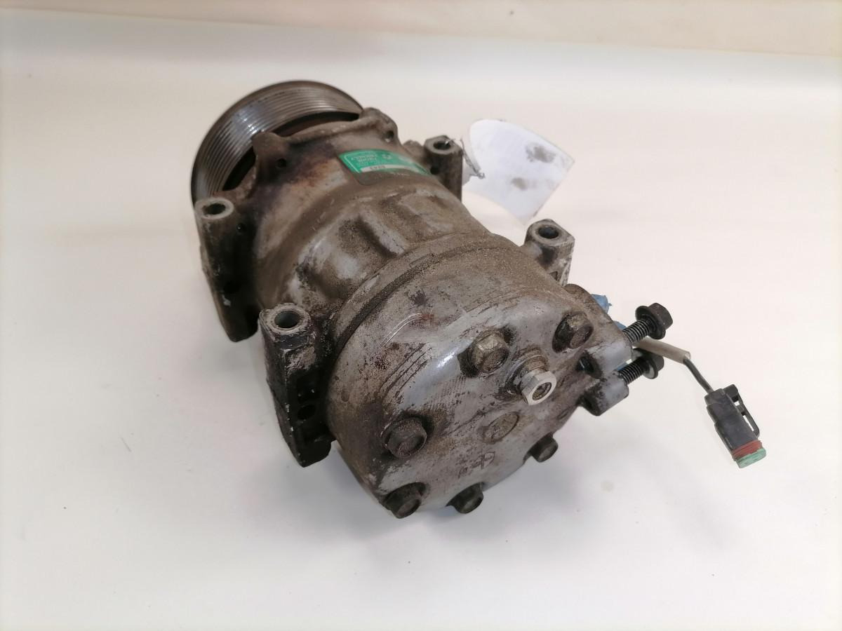 Scania A/C compressor 2564093 - Fűtés/ Szellőzés gep - Teherautó: 3 kép. Scania A/C compressor 2564093 - Fűtés/ Szellőzés gep - Teherautó: 3 kép.