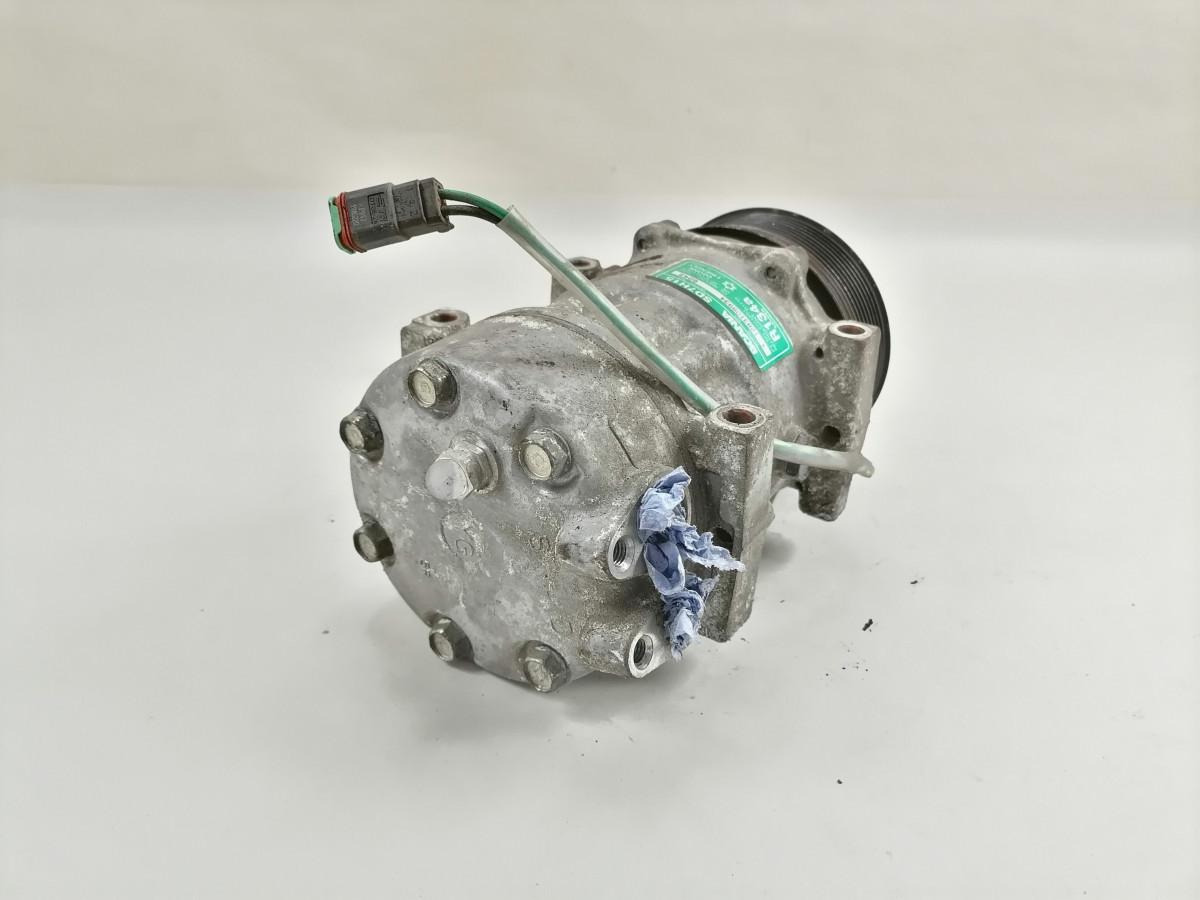 Scania A/C compressor 2564093 - Fűtés/ Szellőzés gep - Teherautó: 5 kép. Scania A/C compressor 2564093 - Fűtés/ Szellőzés gep - Teherautó: 5 kép.
