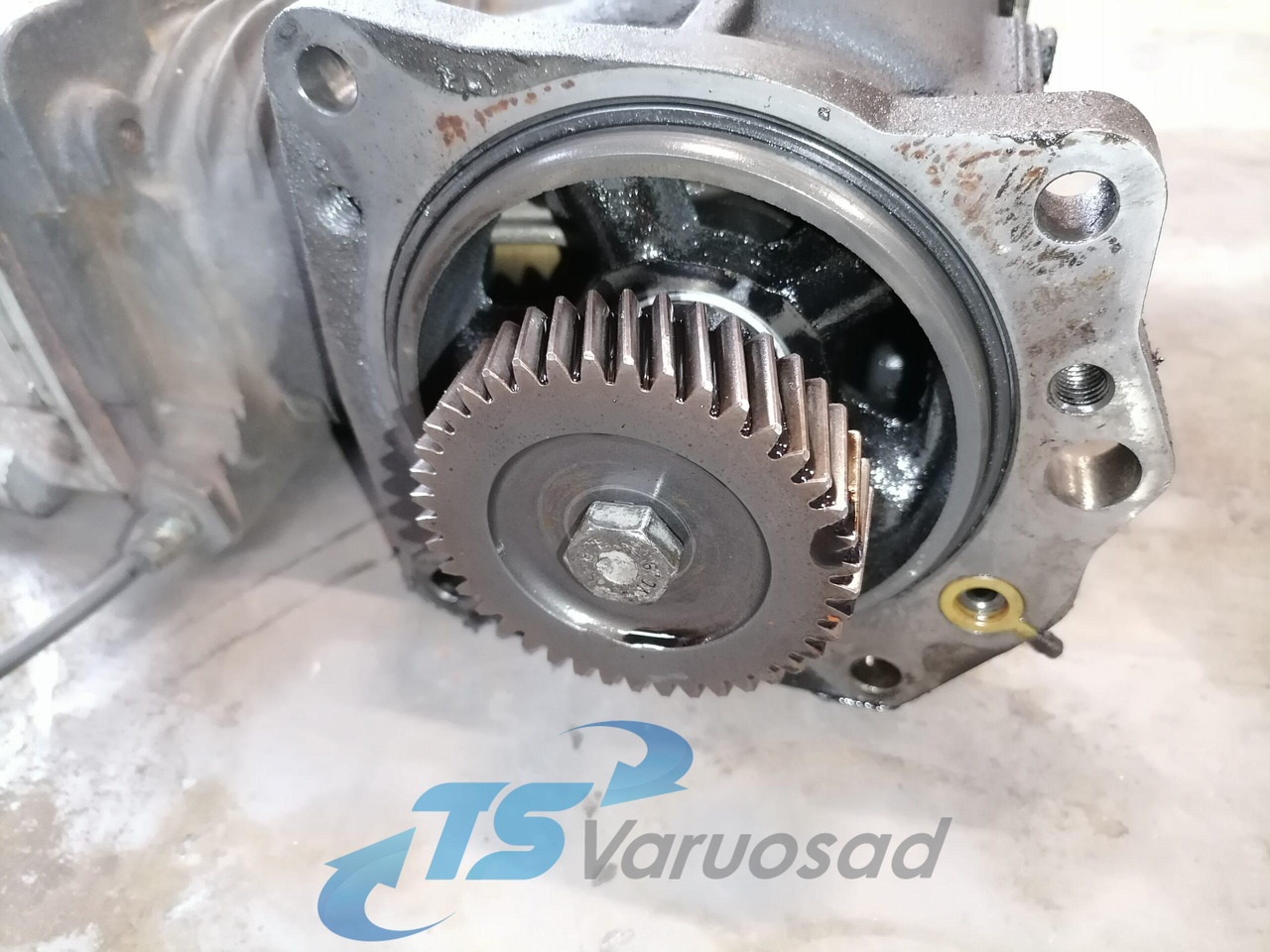 Scania Air compressor 1400010001 - Kompresszor, sűrített levegő rendszer - Teherautó: 5 kép. Scania Air compressor 1400010001 - Kompresszor, sűrített levegő rendszer - Teherautó: 5 kép.