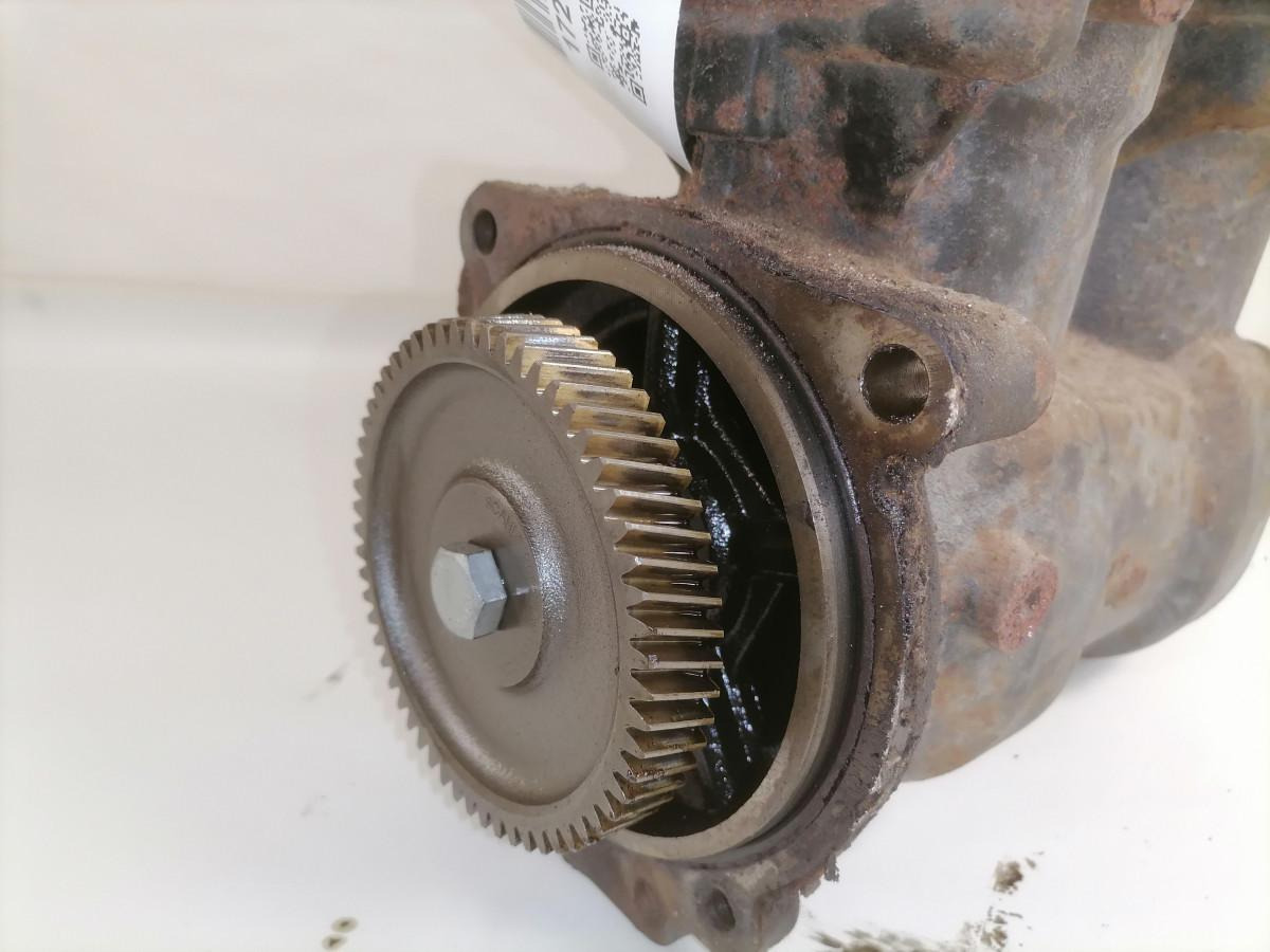 Scania Air compressor 2024410 - Kompresszor, sűrített levegő rendszer - Teherautó: 5 kép. Scania Air compressor 2024410 - Kompresszor, sűrített levegő rendszer - Teherautó: 5 kép.