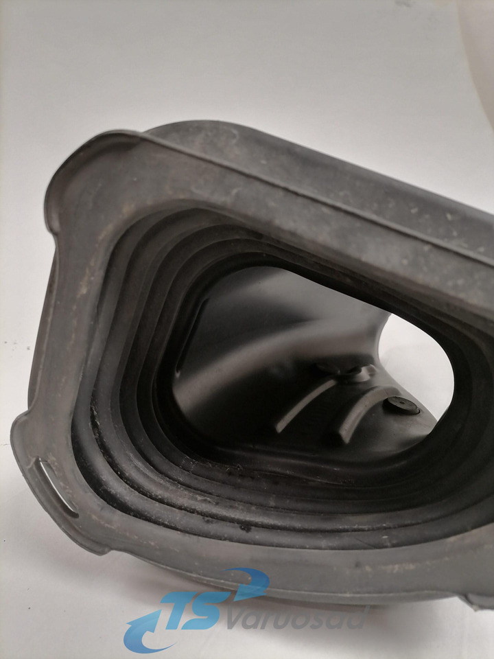 Scania Air intake 1496690 - Légbeszívó rendszer - Teherautó: 2 kép. Scania Air intake 1496690 - Légbeszívó rendszer - Teherautó: 2 kép.