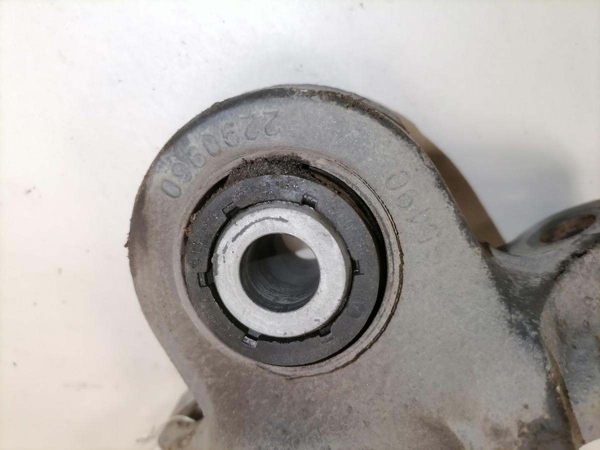 Scania Anti roll bar bracket 2290960 - Stabilizátor rúd - Teherautó: 4 kép. Scania Anti roll bar bracket 2290960 - Stabilizátor rúd - Teherautó: 4 kép.