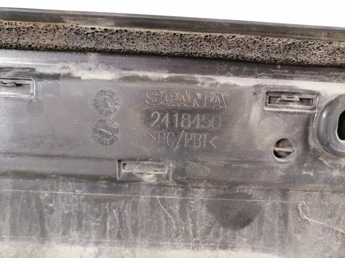 Scania Astmelaua plastik 2418450 - Lépcső - Teherautó: 3 kép. Scania Astmelaua plastik 2418450 - Lépcső - Teherautó: 3 kép.