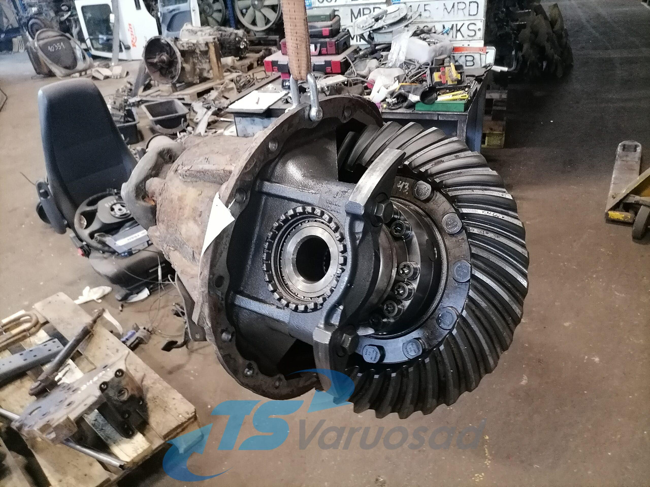 Scania Axel gear - Véglehajtás - Teherautó: 1 kép. Scania Axel gear - Véglehajtás - Teherautó: 1 kép.