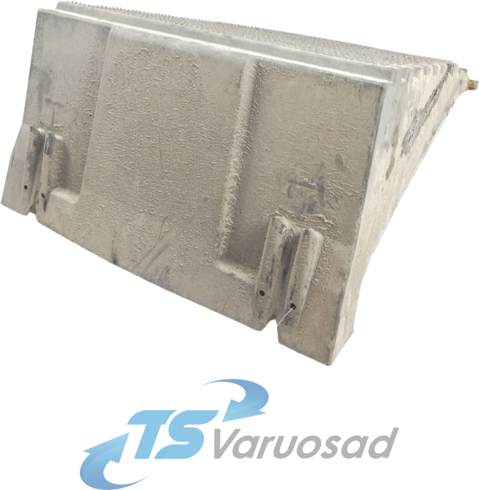 Scania Battery cover 1779507 - Akkumulátor - Teherautó: 1 kép. Scania Battery cover 1779507 - Akkumulátor - Teherautó: 1 kép.