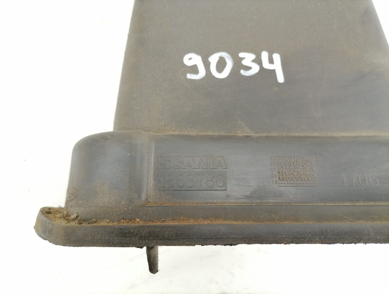 Scania Boot 1863786 - Kormányzás - Teherautó: 3 kép. Scania Boot 1863786 - Kormányzás - Teherautó: 3 kép.