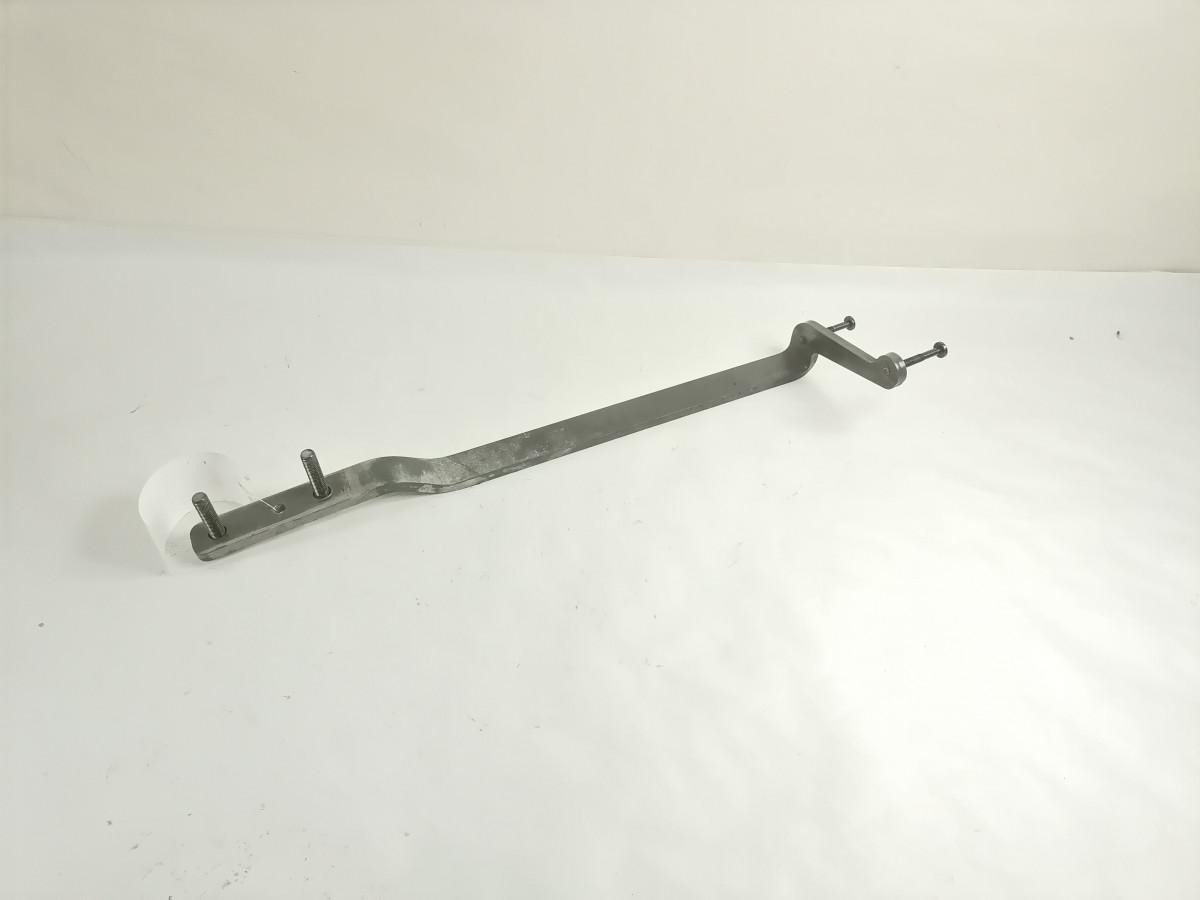 Scania Bracket 2438346 - Keret/ Alváz - Teherautó: 2 kép. Scania Bracket 2438346 - Keret/ Alváz - Teherautó: 2 kép.