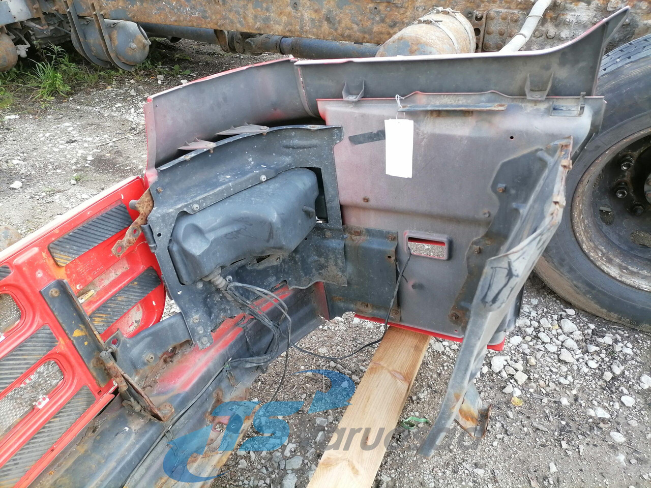 Scania Bumper 1731206 - Lökhárító - Teherautó: 4 kép. Scania Bumper 1731206 - Lökhárító - Teherautó: 4 kép.