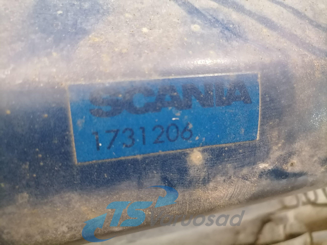 Scania Bumper 1731206 - Lökhárító - Teherautó: 5 kép. Scania Bumper 1731206 - Lökhárító - Teherautó: 5 kép.