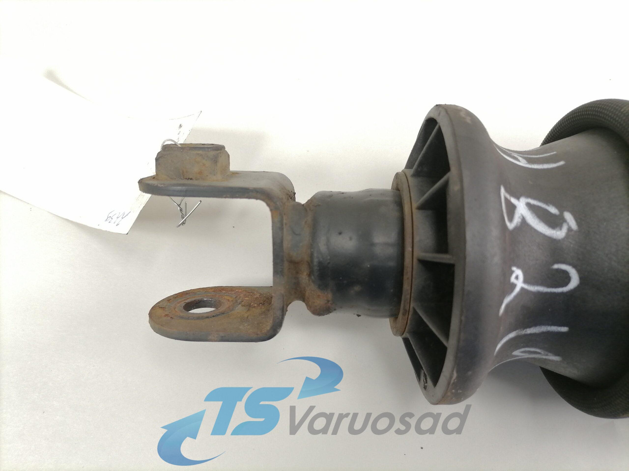 Scania Cab suspension 2493165 - Fülke felfüggesztés - Teherautó: 3 kép. Scania Cab suspension 2493165 - Fülke felfüggesztés - Teherautó: 3 kép.