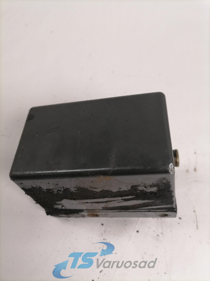 Scania Cab tilting pump 1725376 - Fülke felfüggesztés - Teherautó: 2 kép. Scania Cab tilting pump 1725376 - Fülke felfüggesztés - Teherautó: 2 kép.