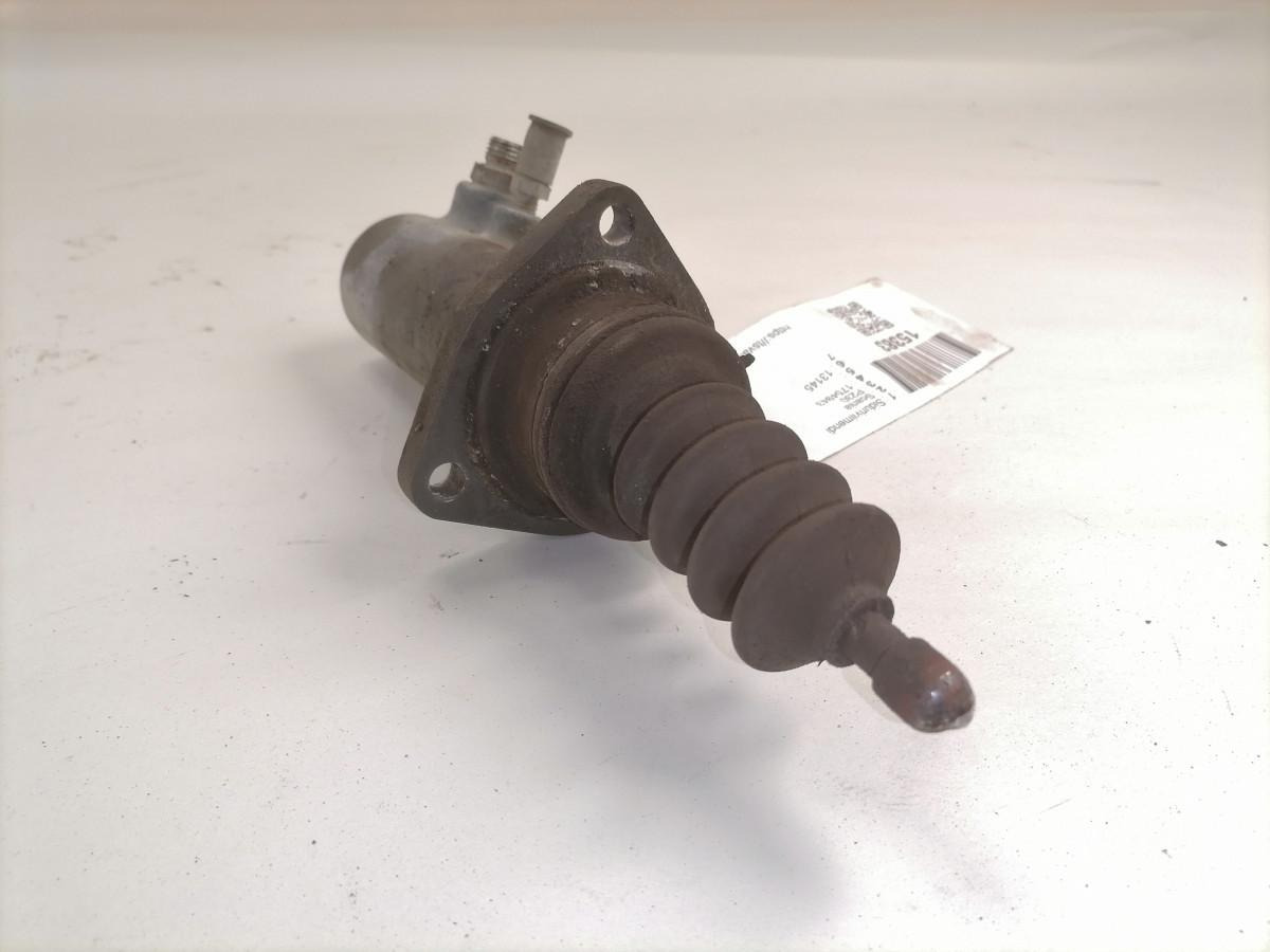 Scania Clutch control 1754943 - Kuplung és alkatrészek - Teherautó: 3 kép. Scania Clutch control 1754943 - Kuplung és alkatrészek - Teherautó: 3 kép.