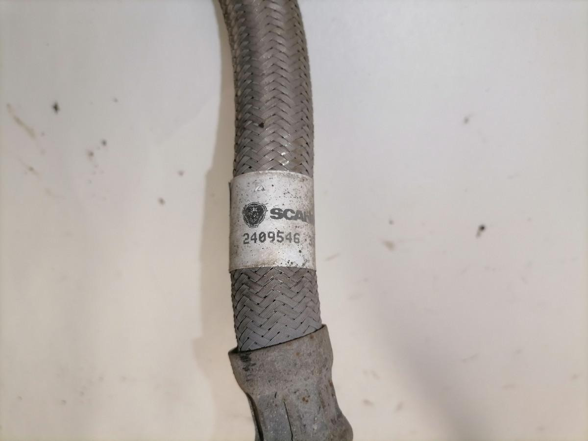 Scania Compressor air pipe 2409546 - Kompresszor, sűrített levegő rendszer - Teherautó: 3 kép. Scania Compressor air pipe 2409546 - Kompresszor, sűrített levegő rendszer - Teherautó: 3 kép.
