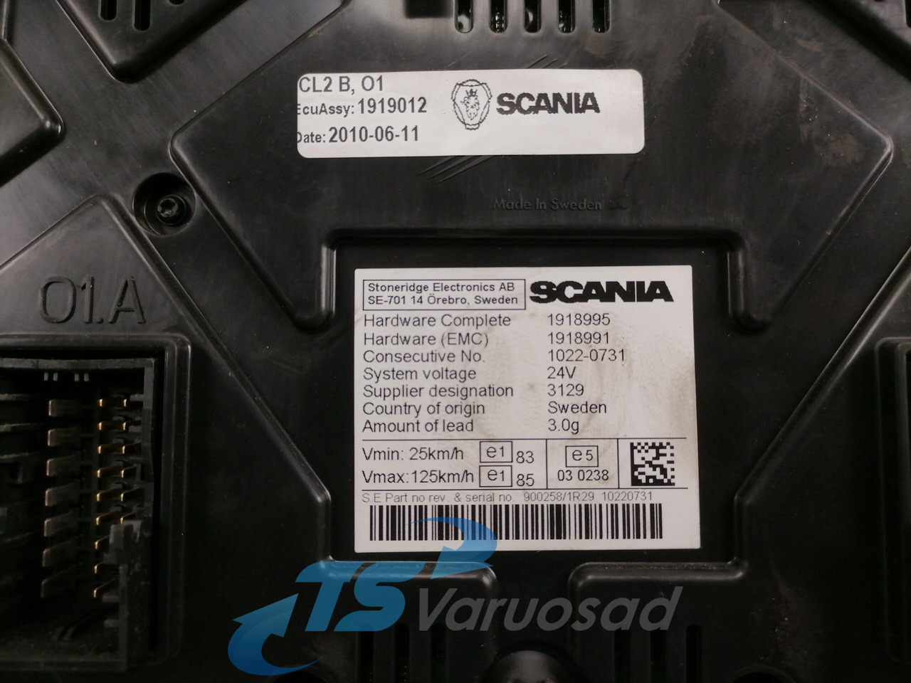 Scania Dashboard 1919012 - Műszerfal - Teherautó: 4 kép. Scania Dashboard 1919012 - Műszerfal - Teherautó: 4 kép.