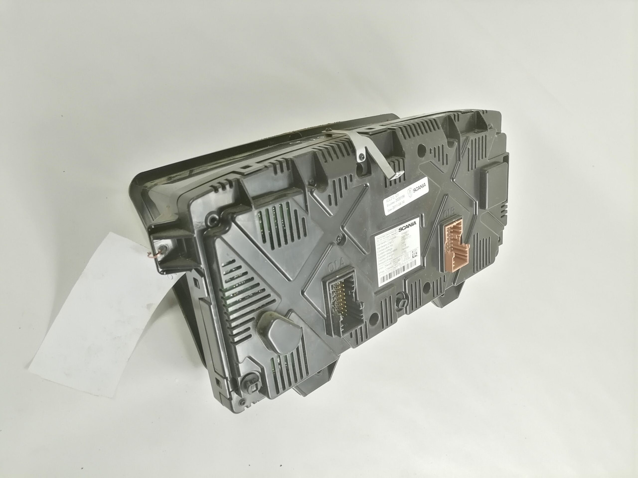 Scania Dashboard 2020196 - Műszerfal - Teherautó: 5 kép. Scania Dashboard 2020196 - Műszerfal - Teherautó: 5 kép.